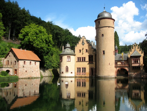 Schloss Mespelbrunn